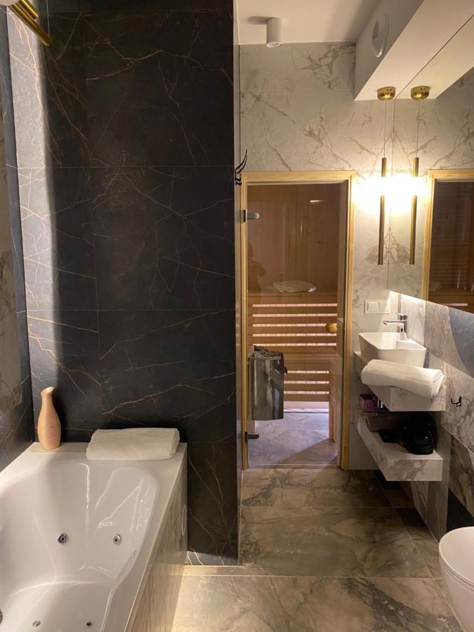 Family & Business Sauna Teznia Apartments: Woodland Retreat With Private Wellness Apartment